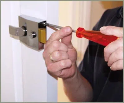 Locksmith Solution Services San Diego, CA 619-215-9196 - 68-44-11